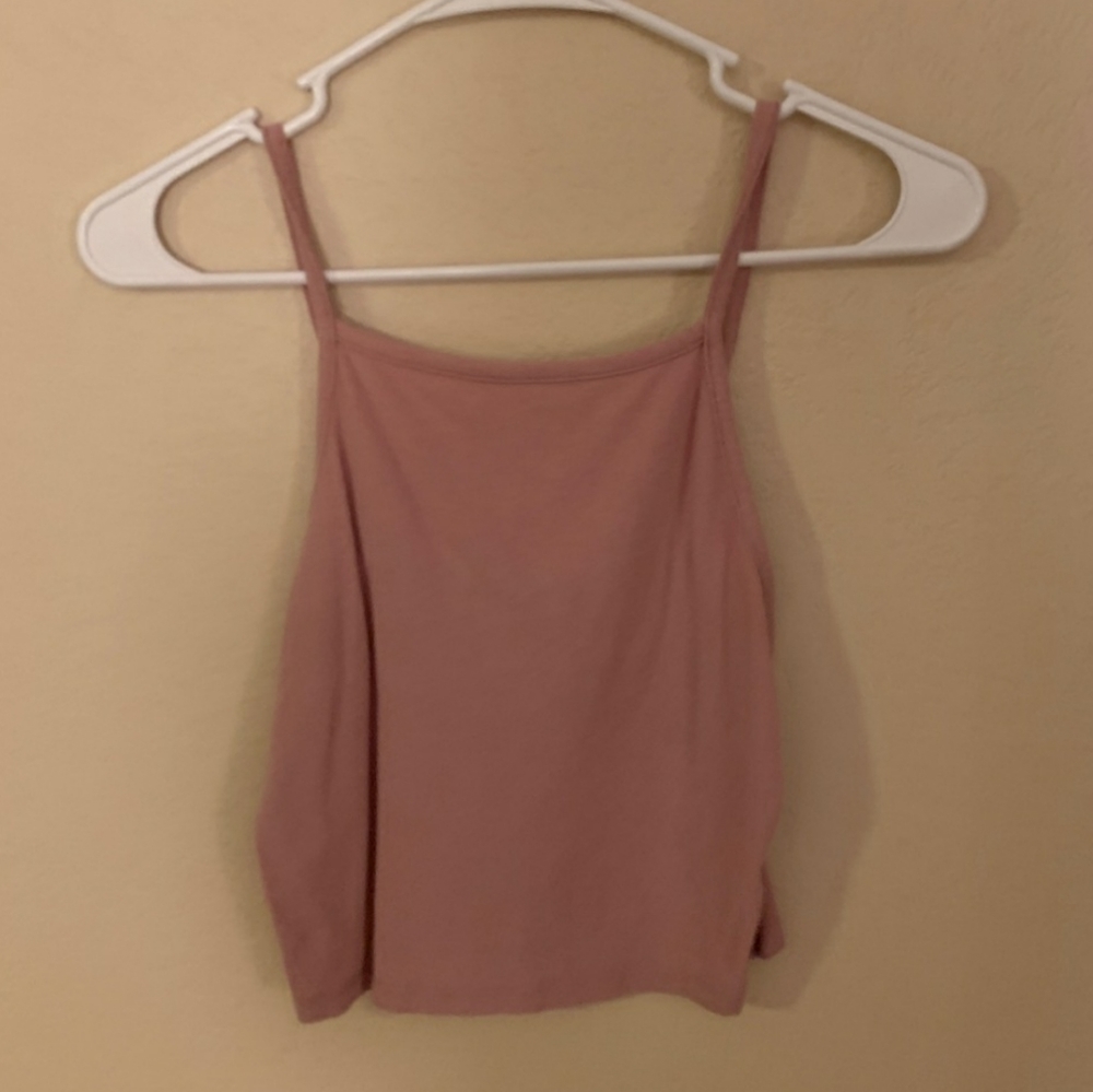 ❌SOLD❌ 💚3/$20 SALE! Brandy Meliville Tank Top - Picture 2 of 3